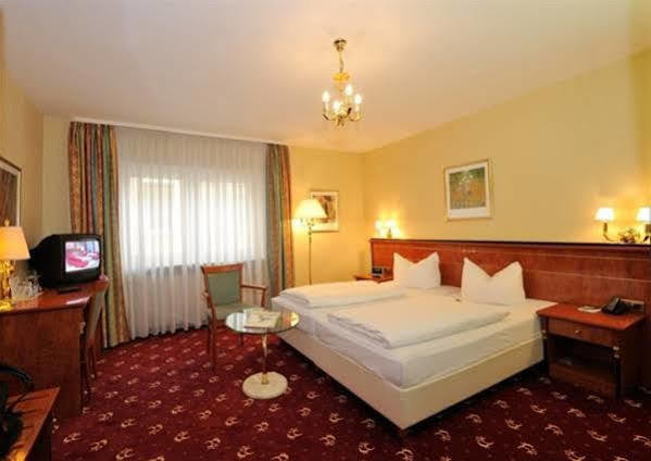 Rhein Neckar Hotel MHG Esterno foto
