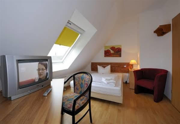 Rhein Neckar Hotel MHG Esterno foto