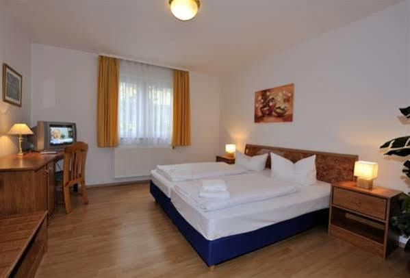 Rhein Neckar Hotel MHG Esterno foto