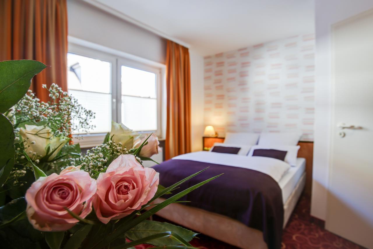 Rhein Neckar Hotel MHG Esterno foto